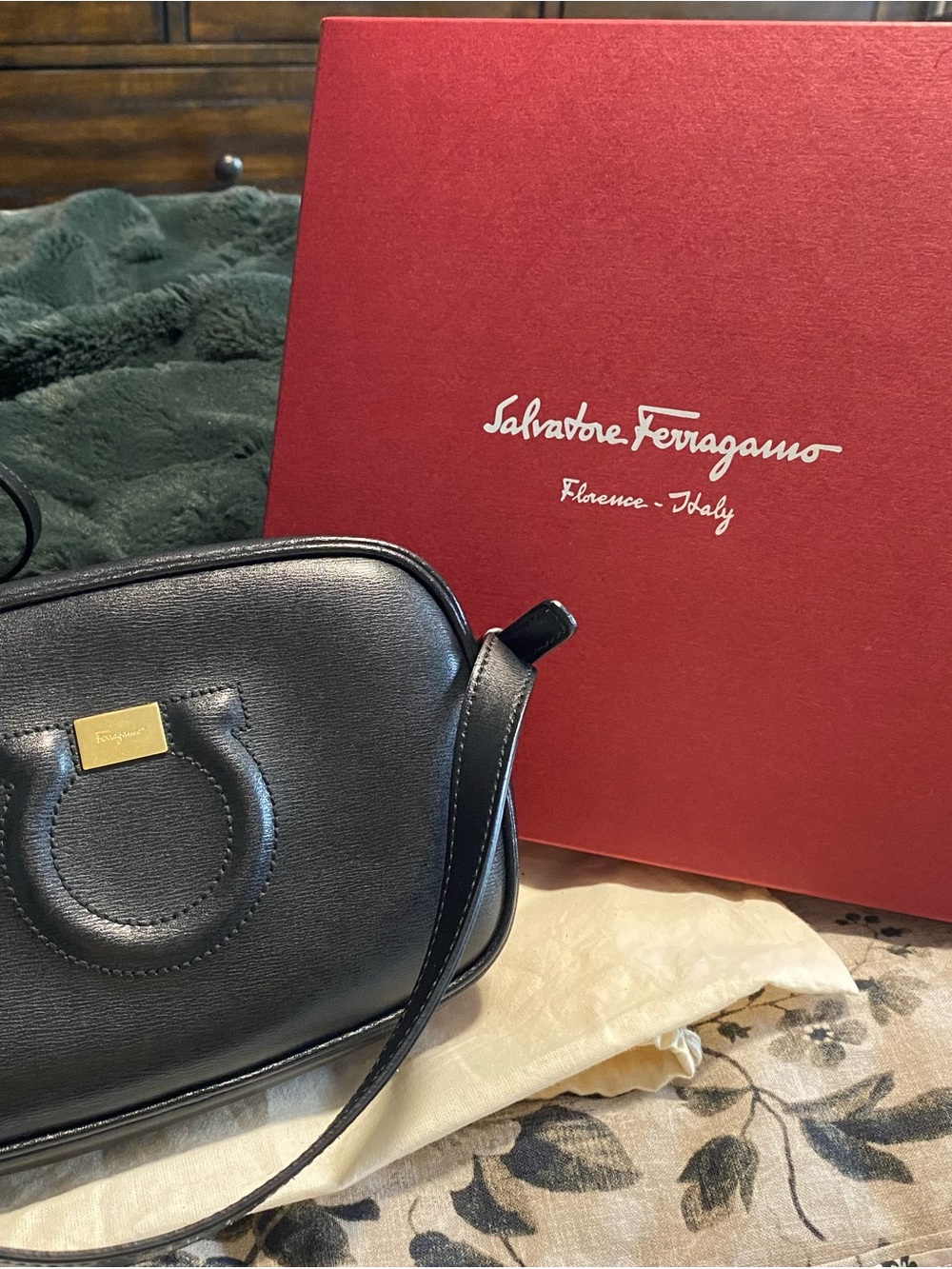 Salvatore Ferragamo Black Leather Gancini Crossbody Bag